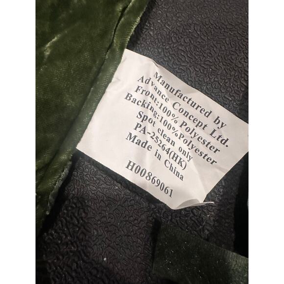 56" Luxury Velvet Silk Like Feathers Christmas Tree Skirt green Advance Concept - Picture 7 of 15